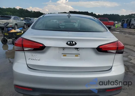 2017 Kia Forte Lx из США, поврежденный, VIN 3KPFK4A75HE085783